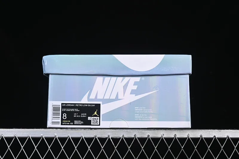 All Categories Air Jordan Jordan Series Basketball Shoes Air Jordan 1 Low Air Jordan 1 Low OG AJ1 Joe 1 Year of the Snake Limited Silver Snake Low-top Retro Basketball Shoes HF3144-100